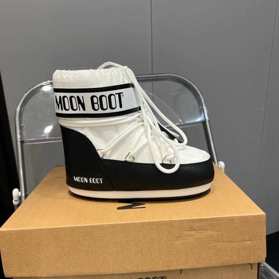 MOON BOOT MB ICON LOW GLANCE SNEAKERS