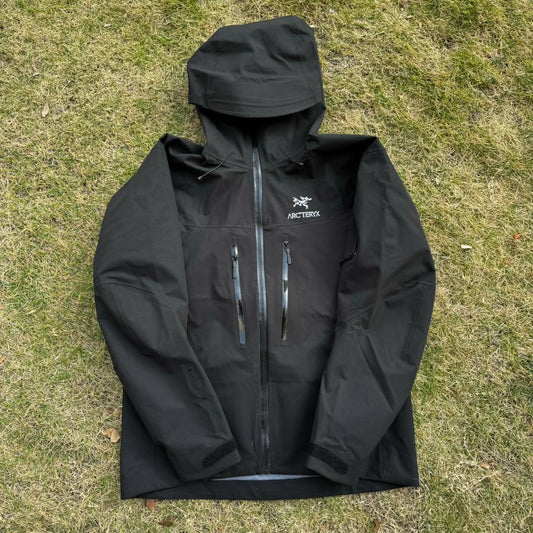 ARCTERYX ALPHA SV BLACK JACKET