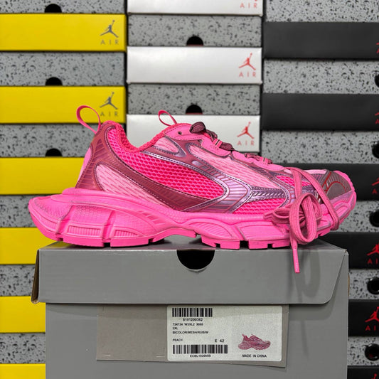 BALENCIAGA 3XL PINK SNEAKERS