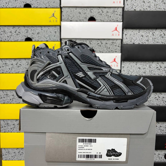 BALENCIAGA RUNNER GREY SNEAKERS