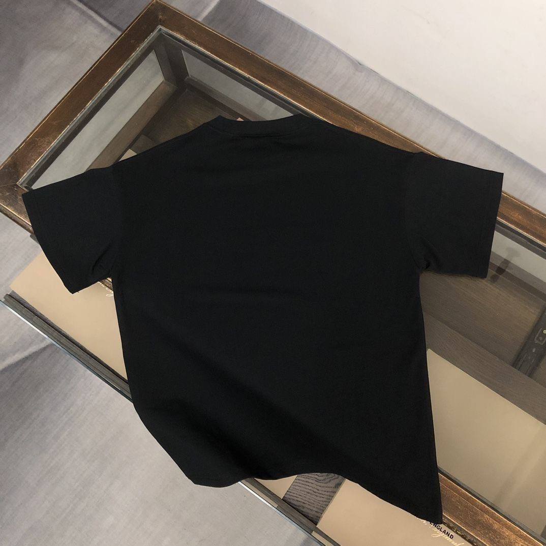 GIVENCY T-SHIRT