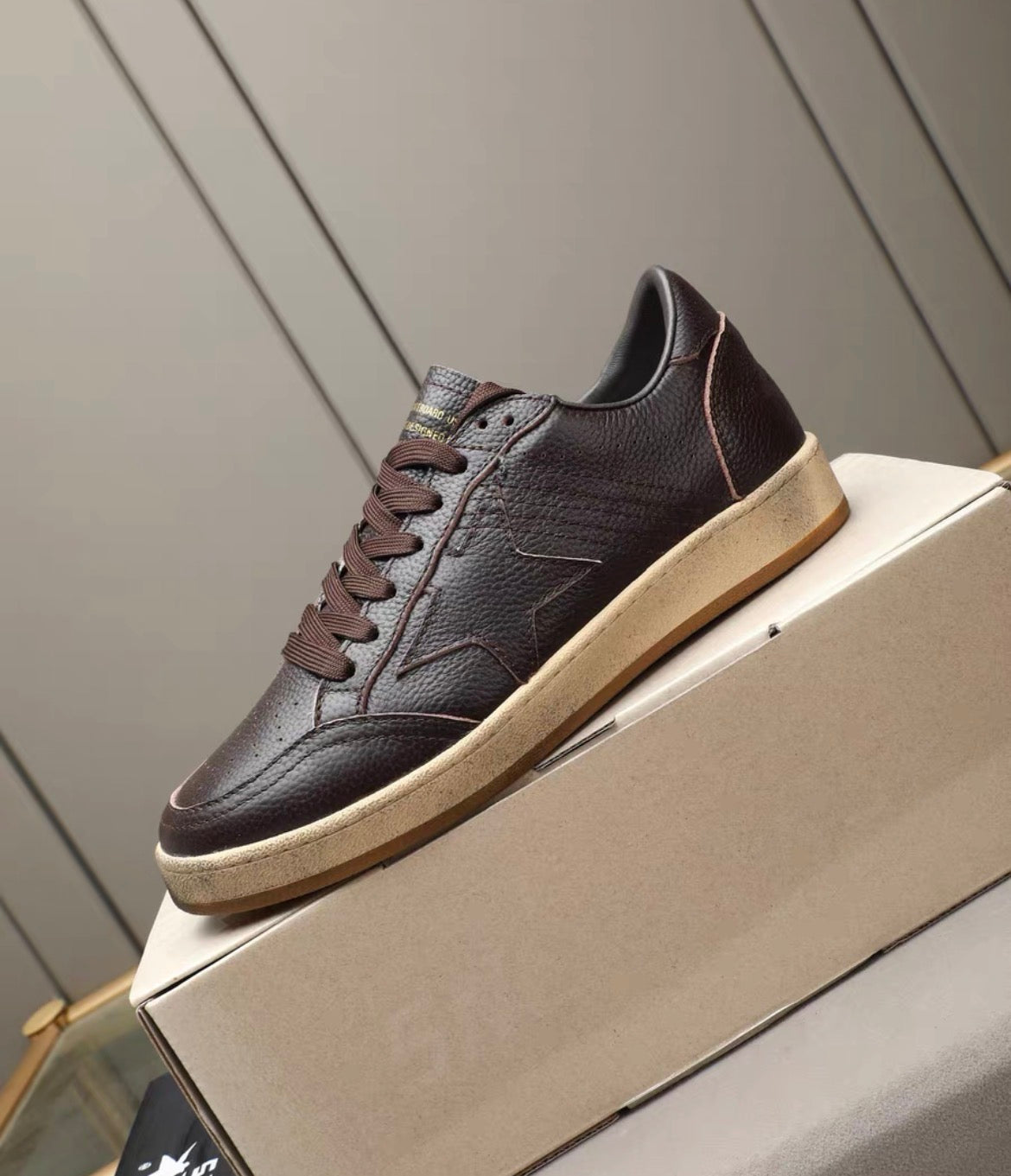 GOLDEN GOOSE BALL STAR RED SNEAKERS