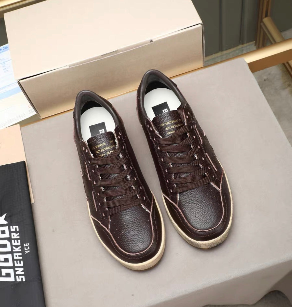 GOLDEN GOOSE BALL STAR RED SNEAKERS