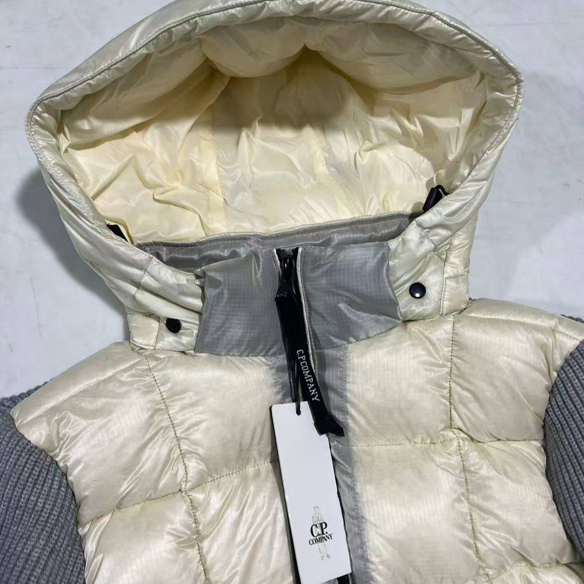C. P COMPANY D.D SHELL DOWN WHITE JACKET