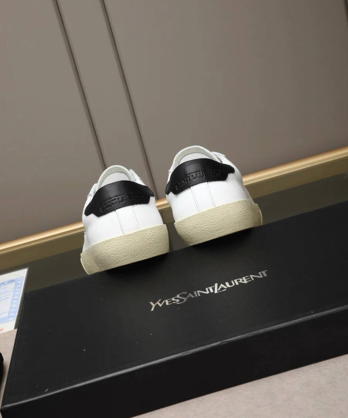 SAINT LAURENT COURT CLASSIC WHITE BLACK SHOES