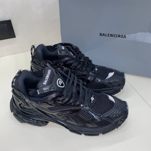 BALENCIAGA RUNNER BLACK