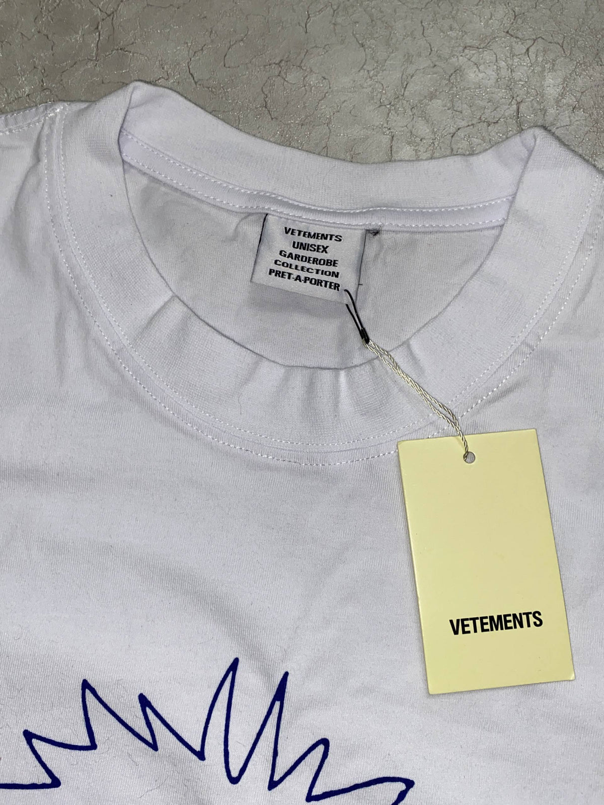 VETEMENTS KILLUA T-SHIRT