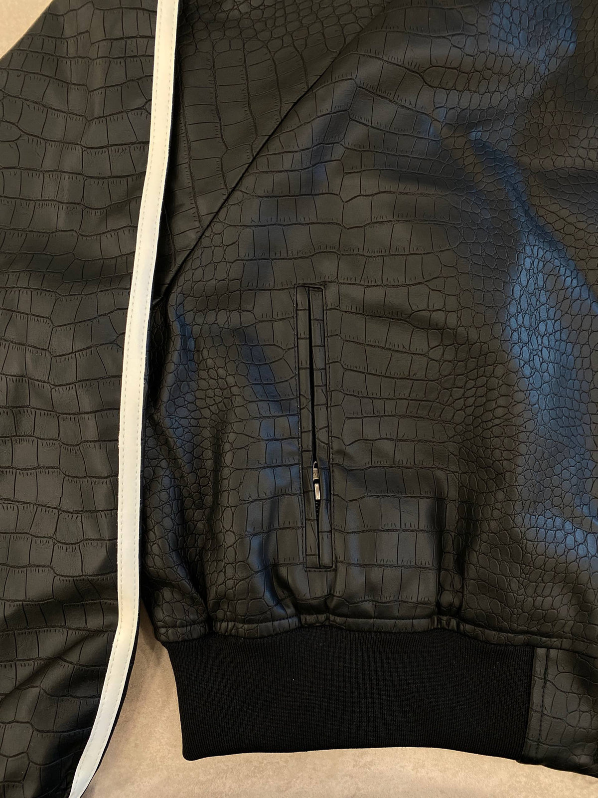 ADIDAS SST PLEATHER JACKET