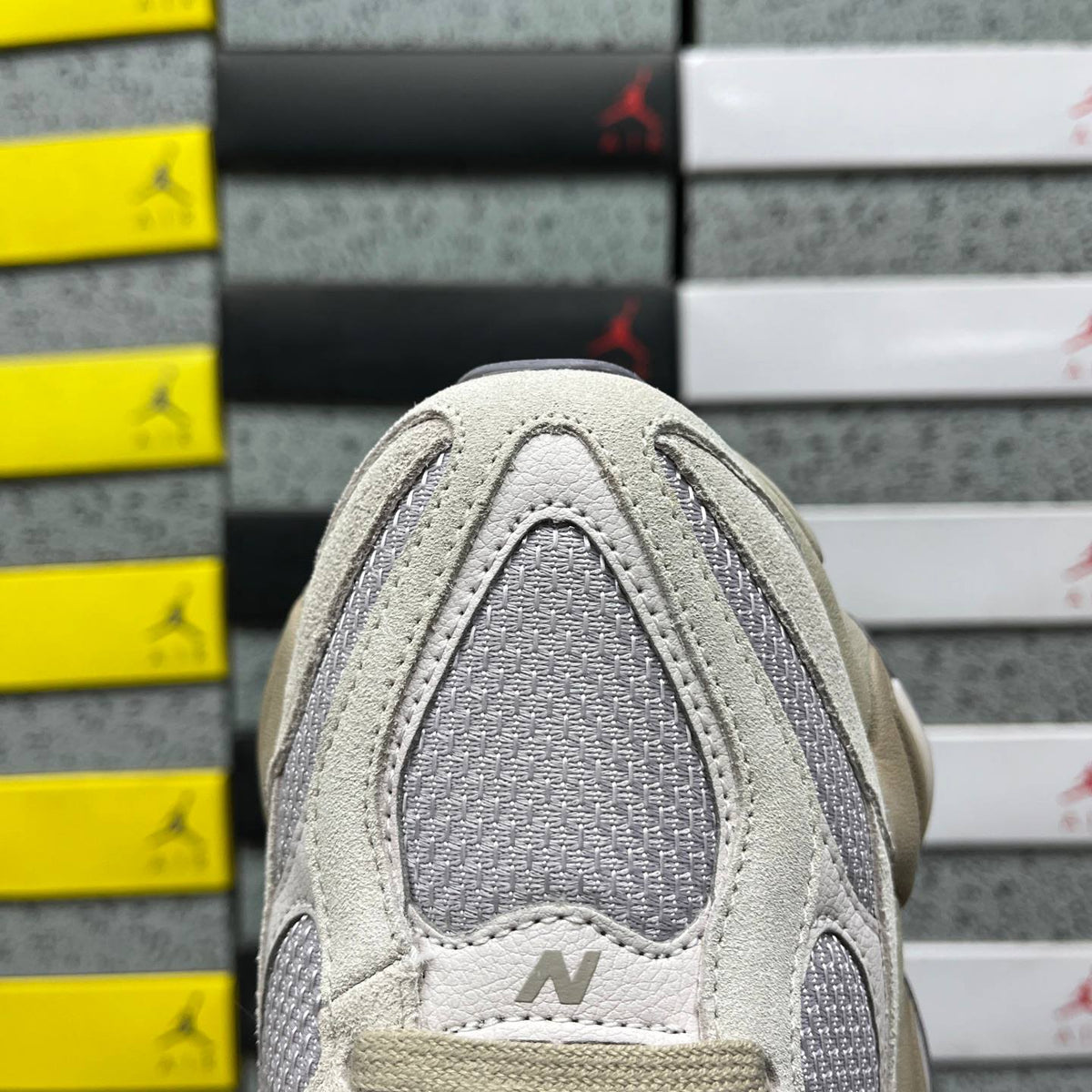 NEW BALANCE 9060 BEIGE SNEAKERS