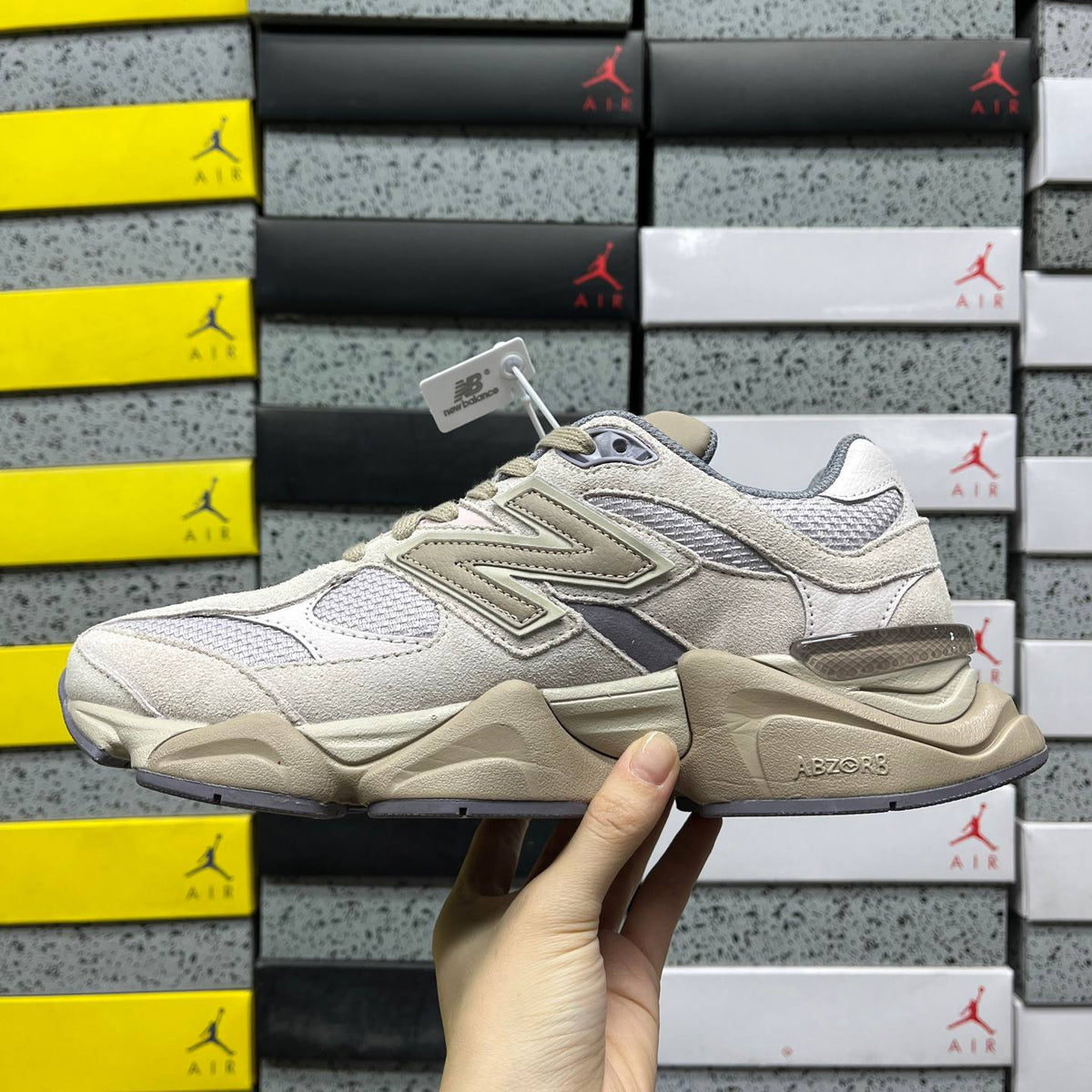 NEW BALANCE 9060 BEIGE SNEAKERS