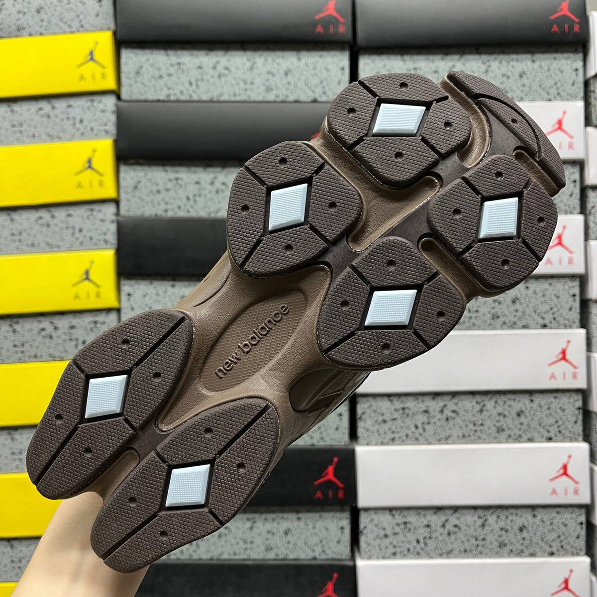 NEW BALANCE 9060 BROWN SNEAKERS