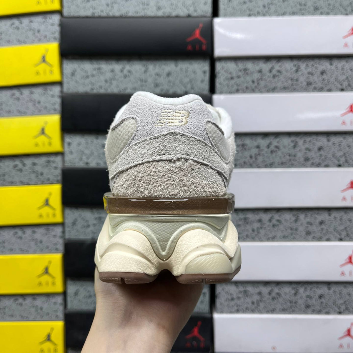 NEW BALANCE 9060 BEIGE SNEAKERS