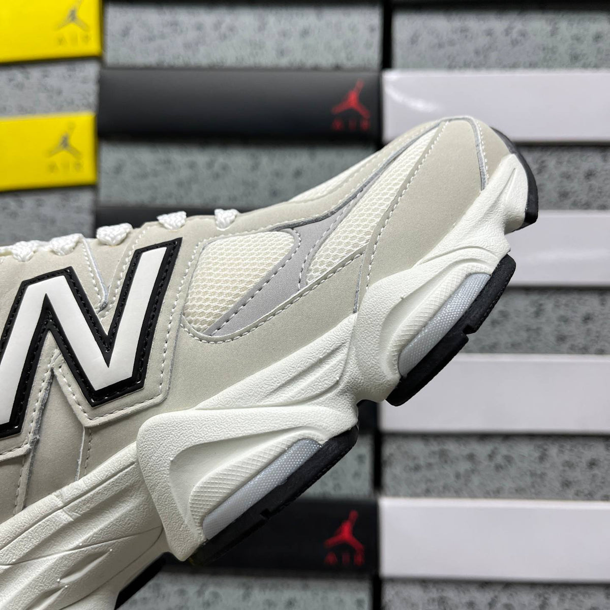 NEW BALANCE 9060 BEIGE SNEAKERS