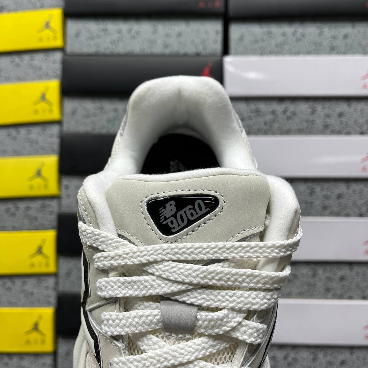 NEW BALANCE 9060 BEIGE SNEAKERS