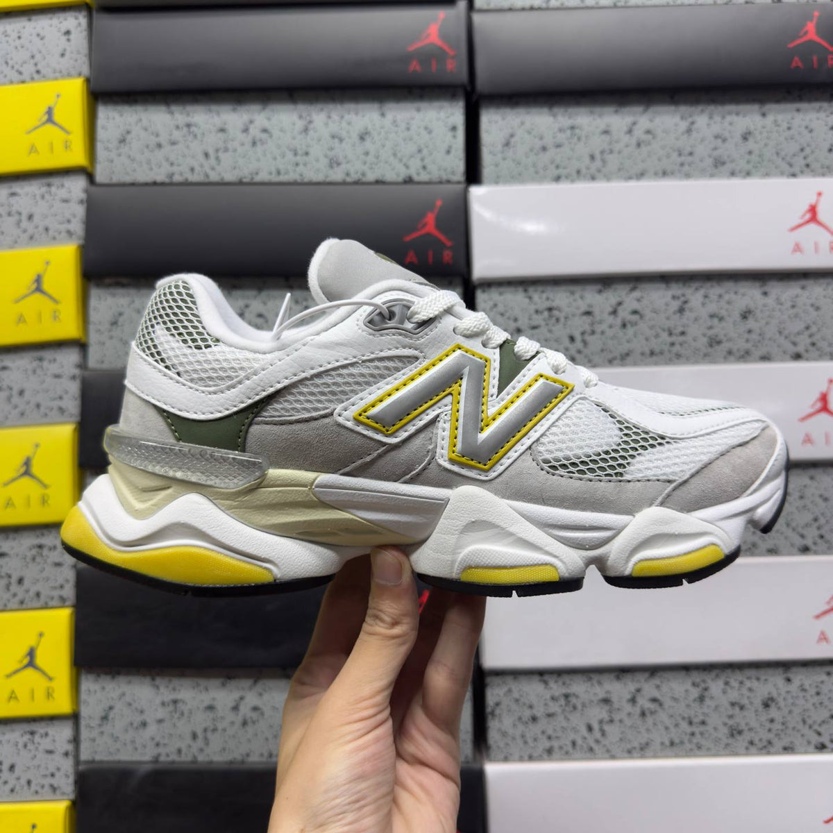 NEW BALANCE 9060 COSTA RICA SNEAKERS