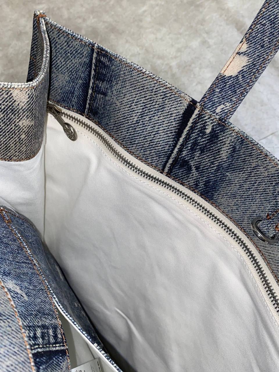 ACNE STUDIOS PRINTED TOTE BAG