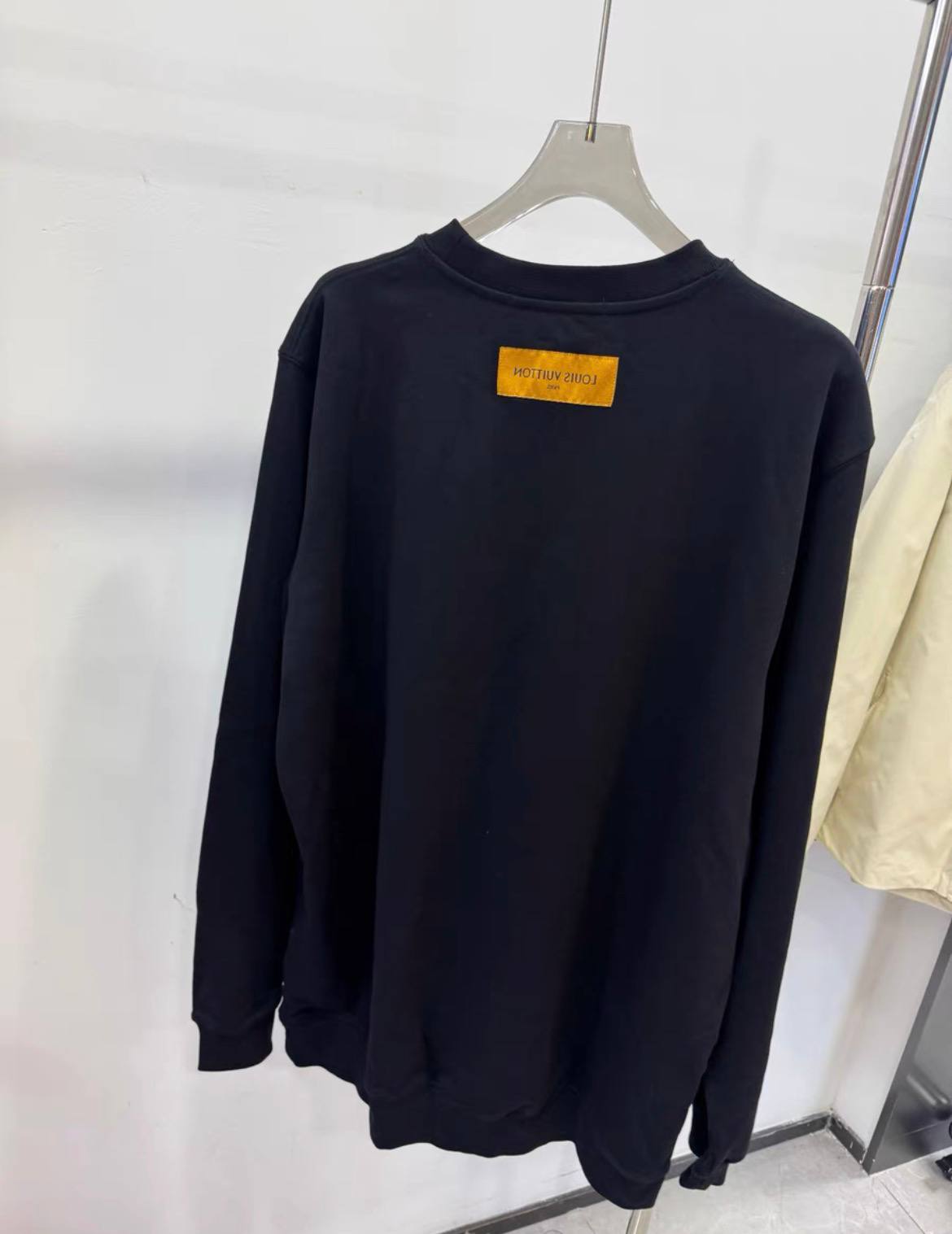 LOUIS VUITTON SWEATER BLACK