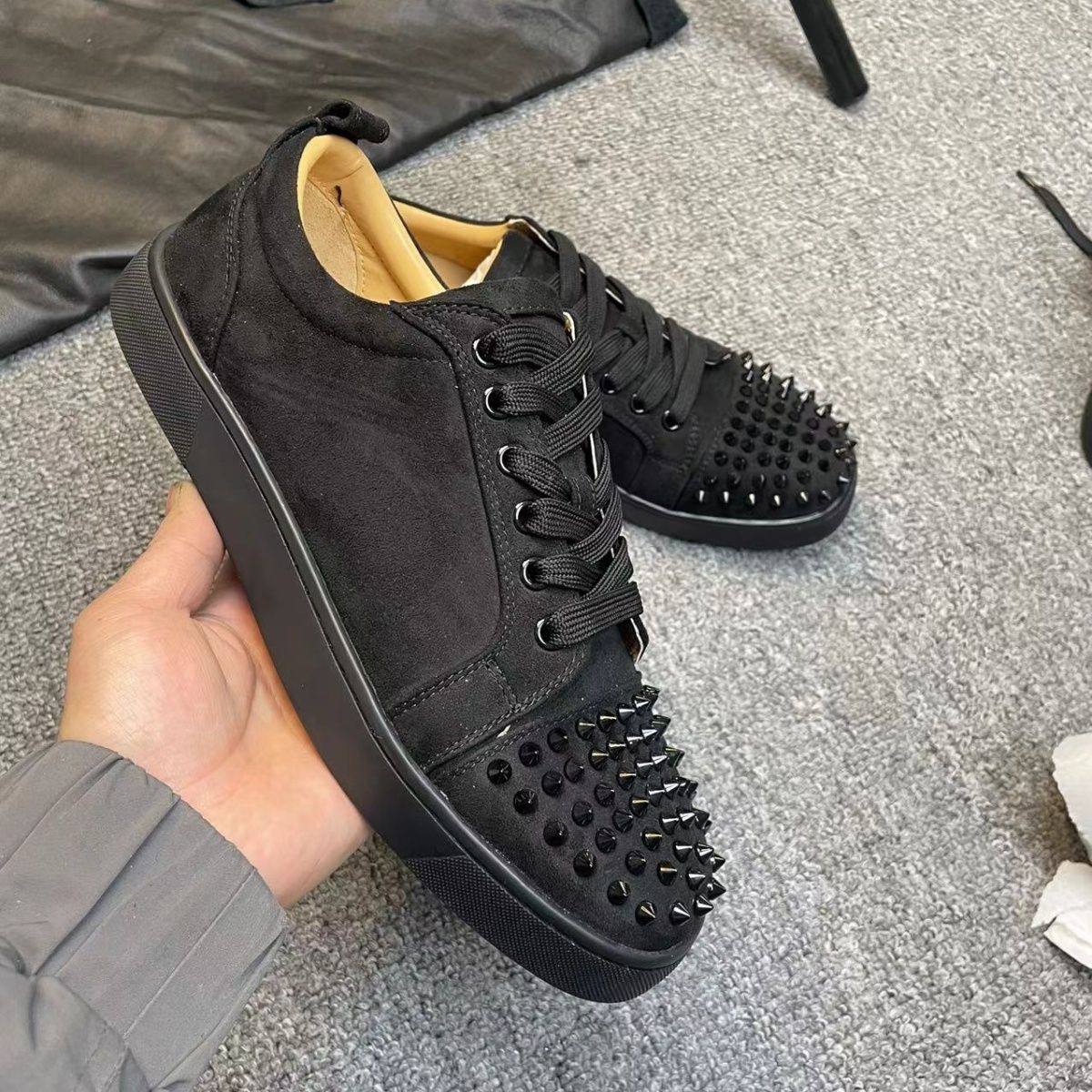 CHRISTIAN LOUBOUTIN BLACK SHOES