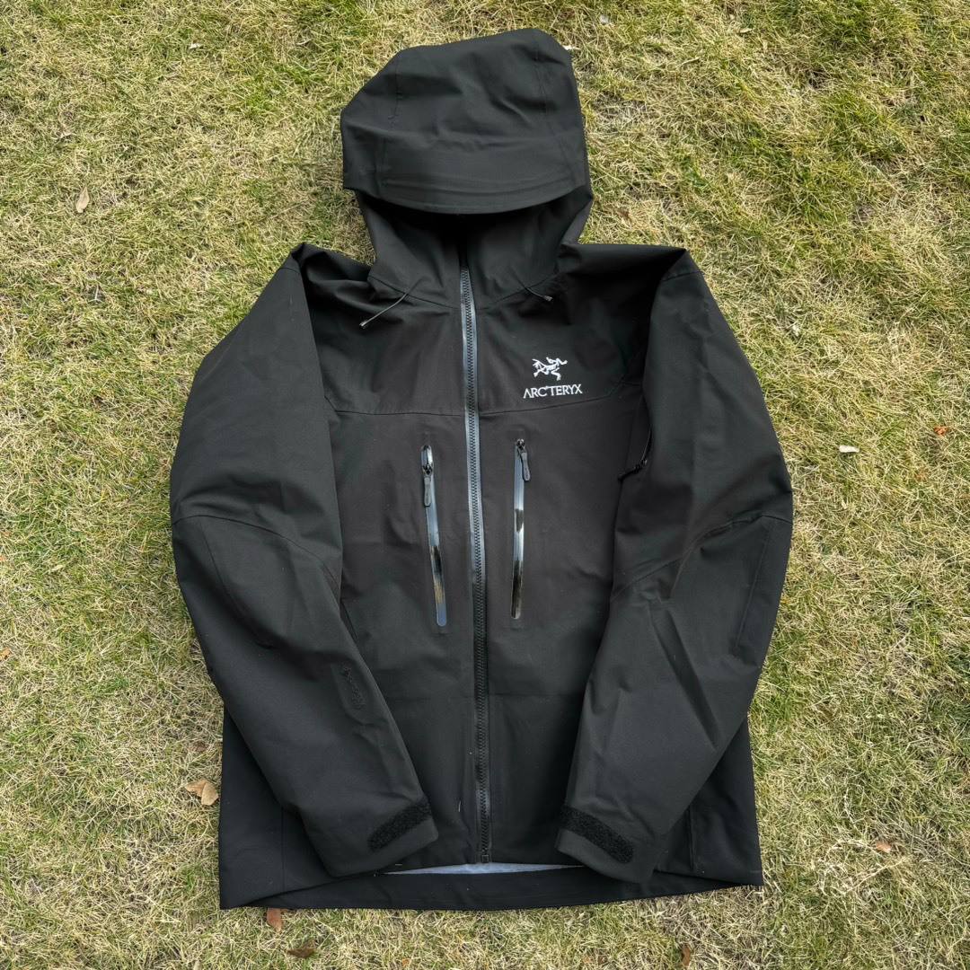 ARCTERYX ALPHA SV BLACK JACKET