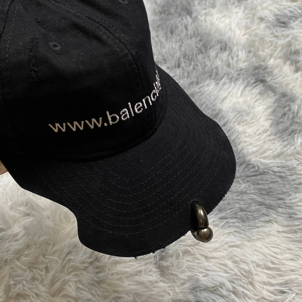 BALENCIAGA CAP BLACK