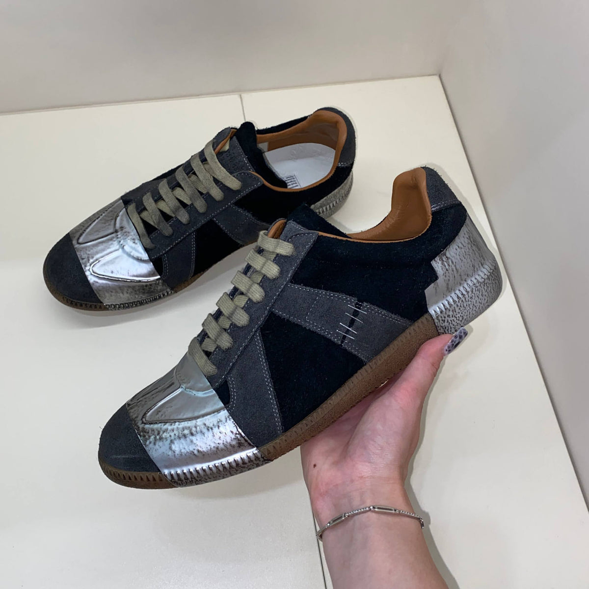 MAISON MARGIELA REPLICA SNEAKERS