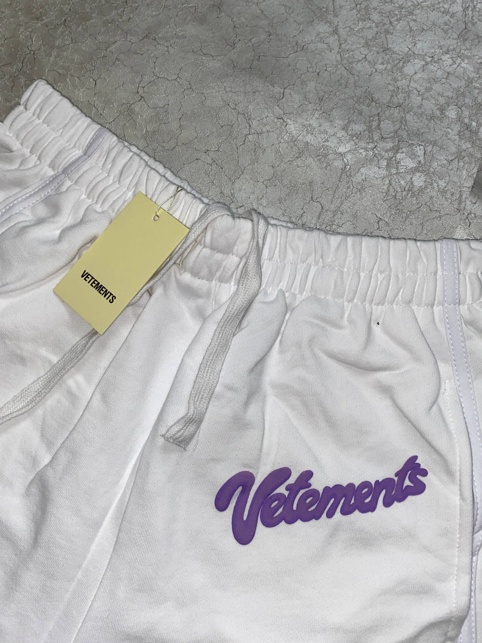 VETEMENTS SHORTS