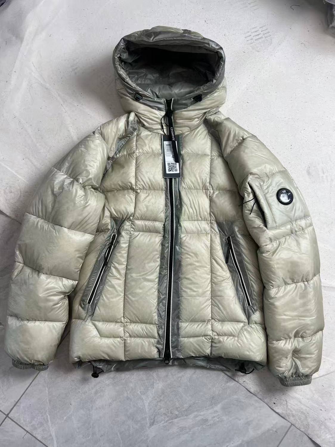 C. P. COMPANY D.D. SHELL HOODED PUFFER JACKET