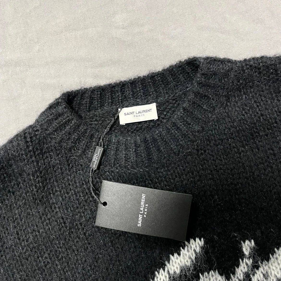 SAINT LAURENT SWEATER