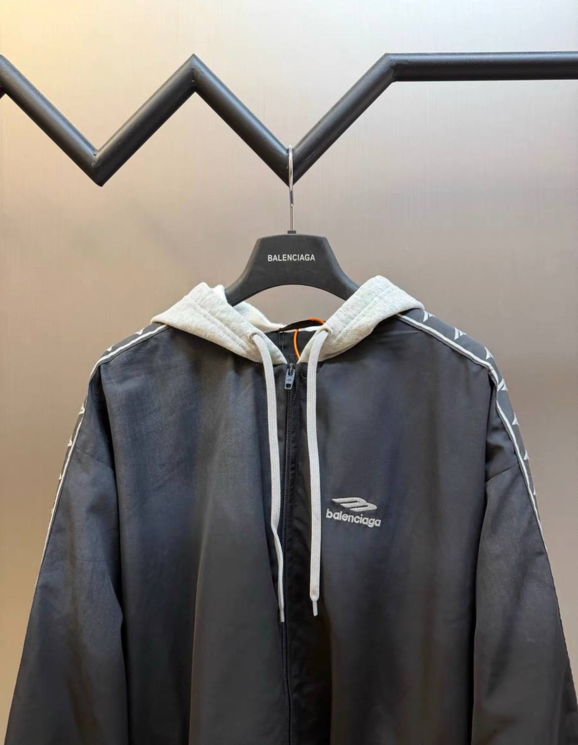 BALENCIAGA JACKET