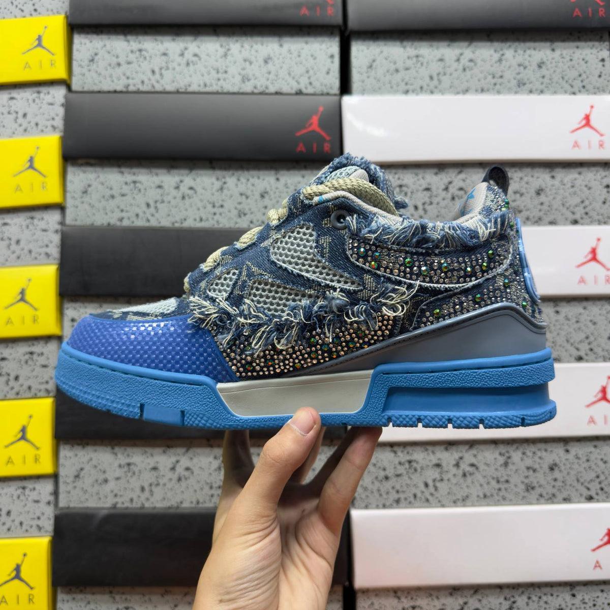 LOUIS VUITTON SKATE BLUE SNEAKERS