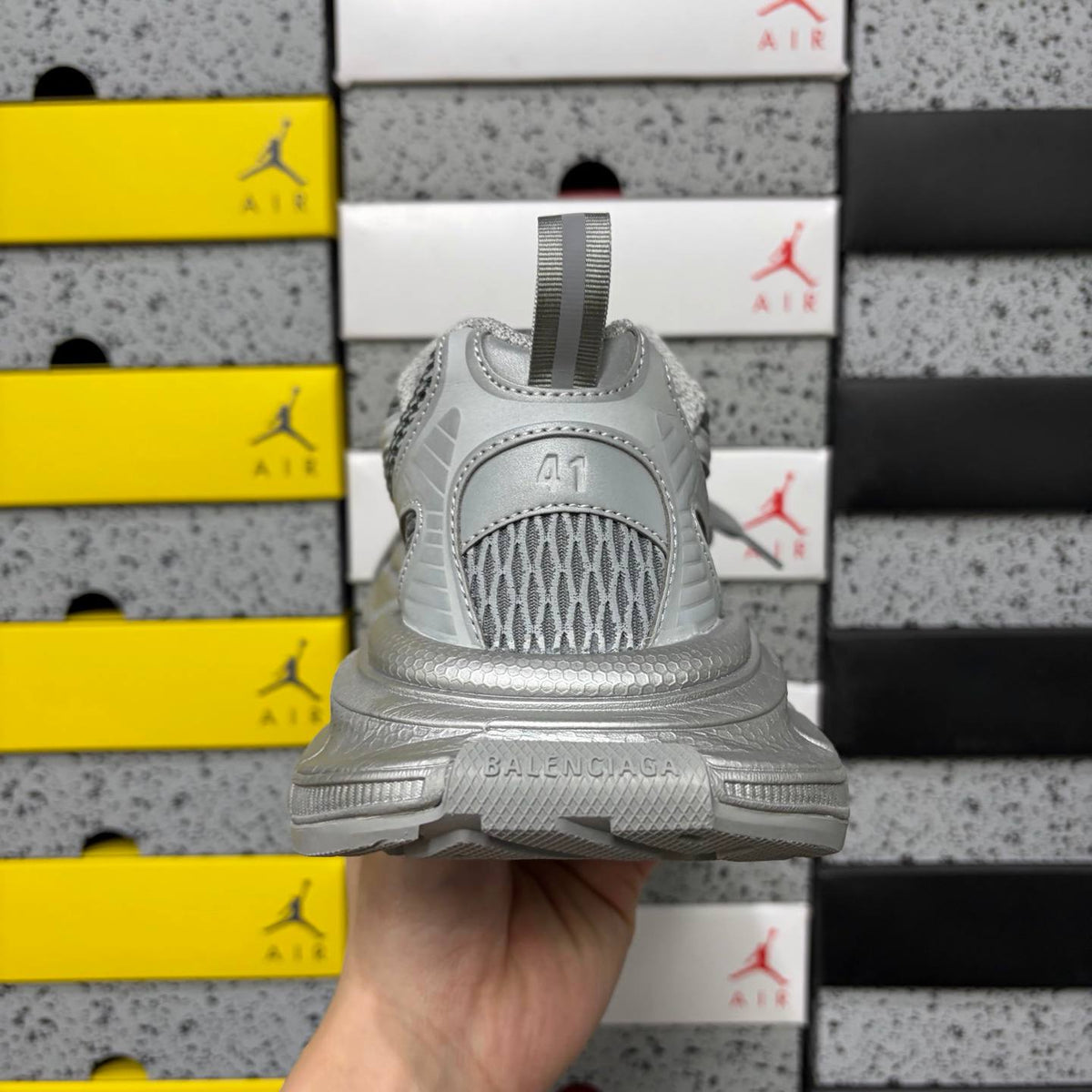 BALENCIAGA 3XL GREY SNEAKERS
