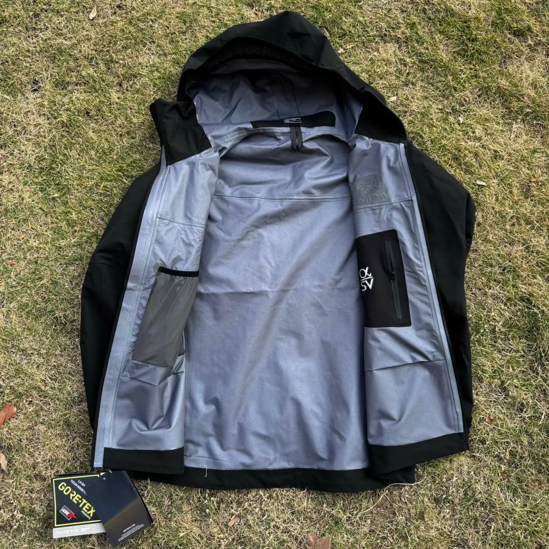 ARCTERYX ALPHA SV BLACK JACKET