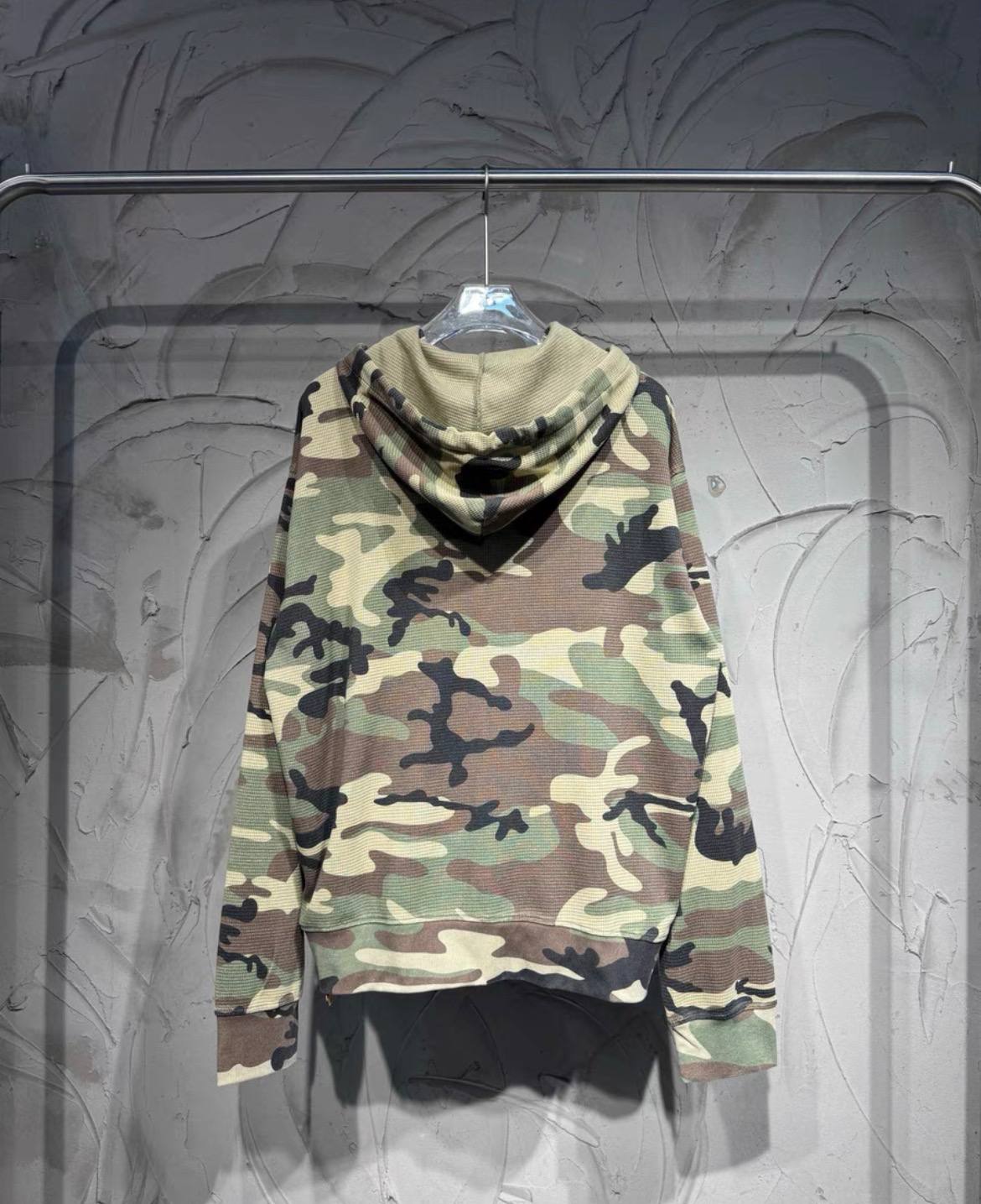 STUSSY ZIP-HOODIE