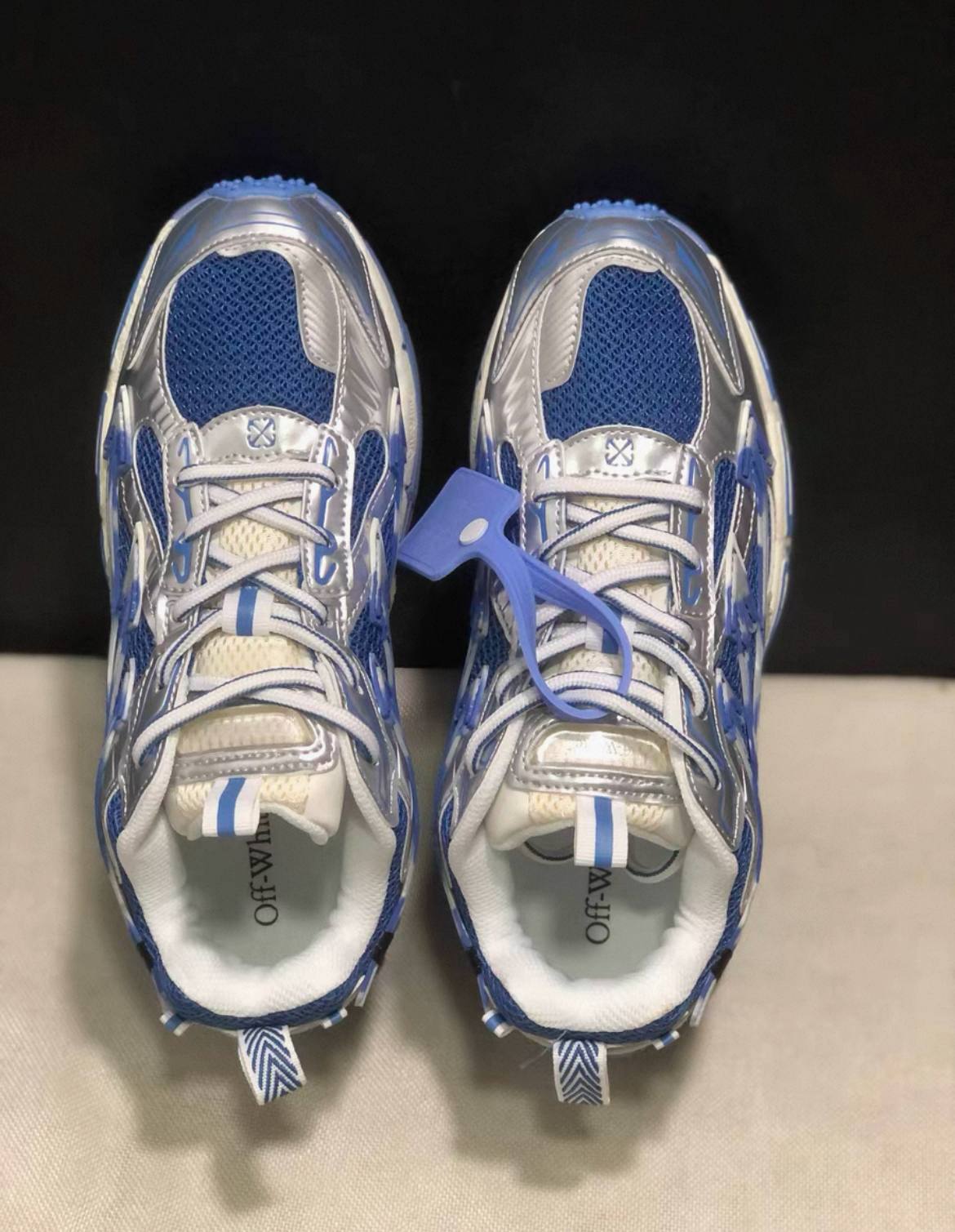 OFF WHITE BE RIGHT BACK BLUE SNEAKERS