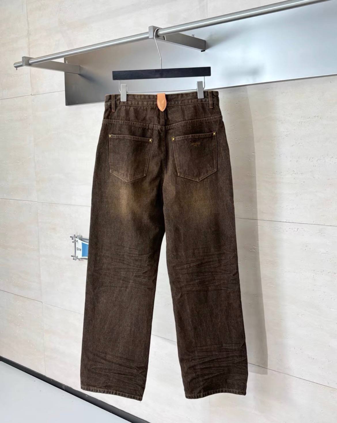 LOUIS VUITTON COFFE INDIGO DENIM SKATE PANTS