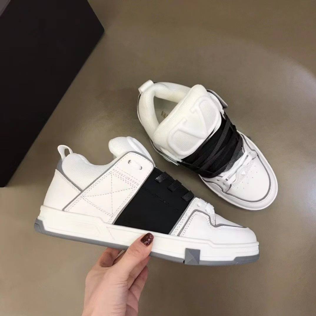 VALENTINO GARAVANI OPEN SKATE SNEAKERS