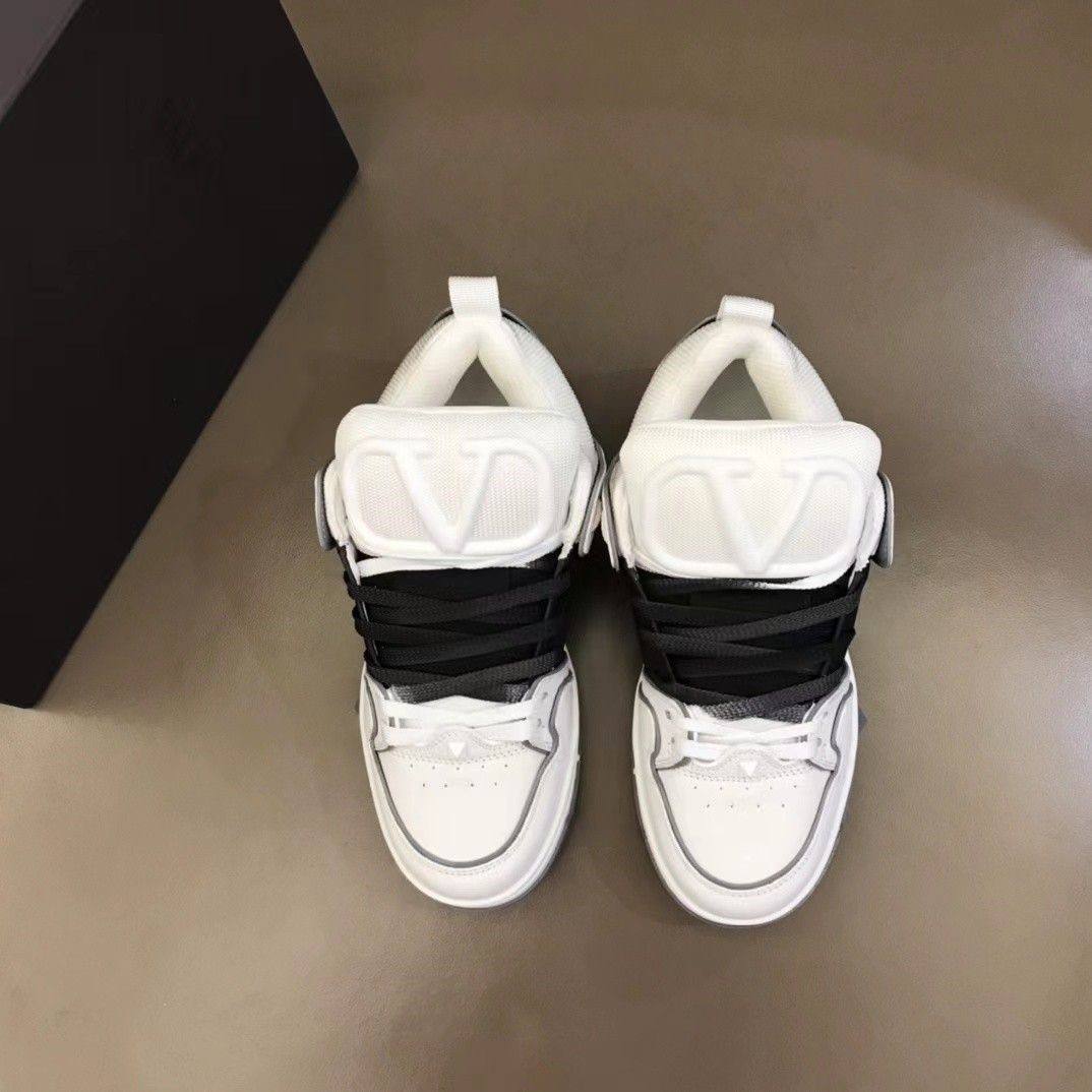 VALENTINO GARAVANI OPEN SKATE SNEAKERS
