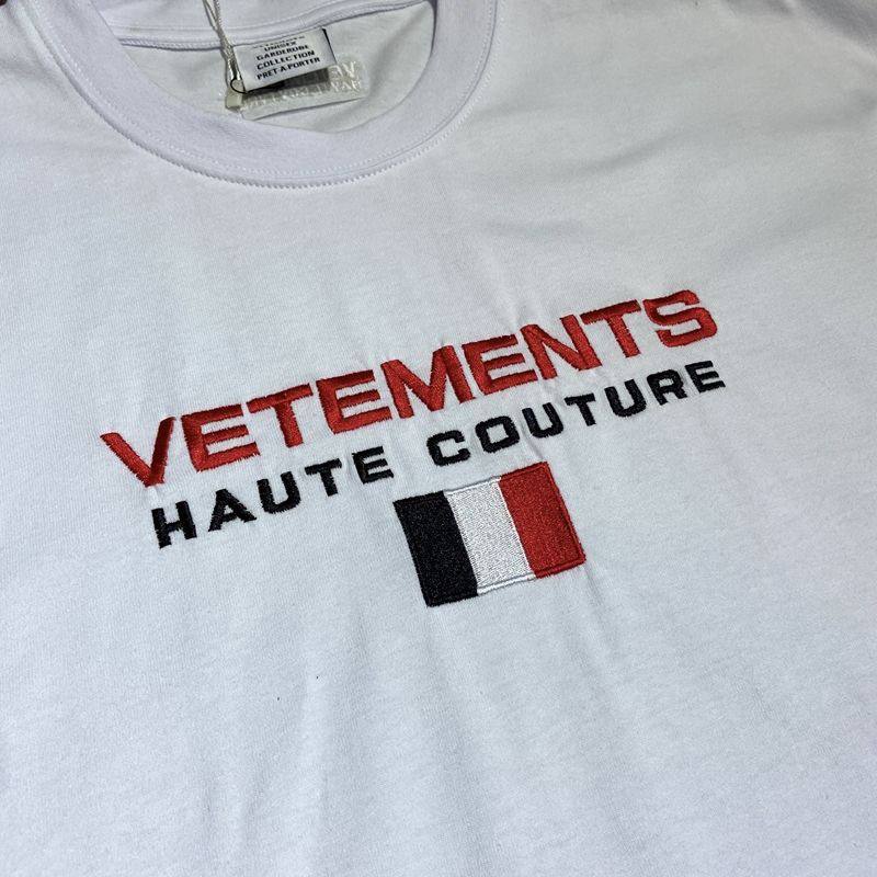VETEMENTS HAUTE COUNTURE T-SHIRT