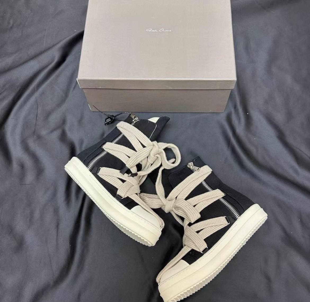 RICK OWENS DRKSHDW JUMBO LACE SNEAKERS