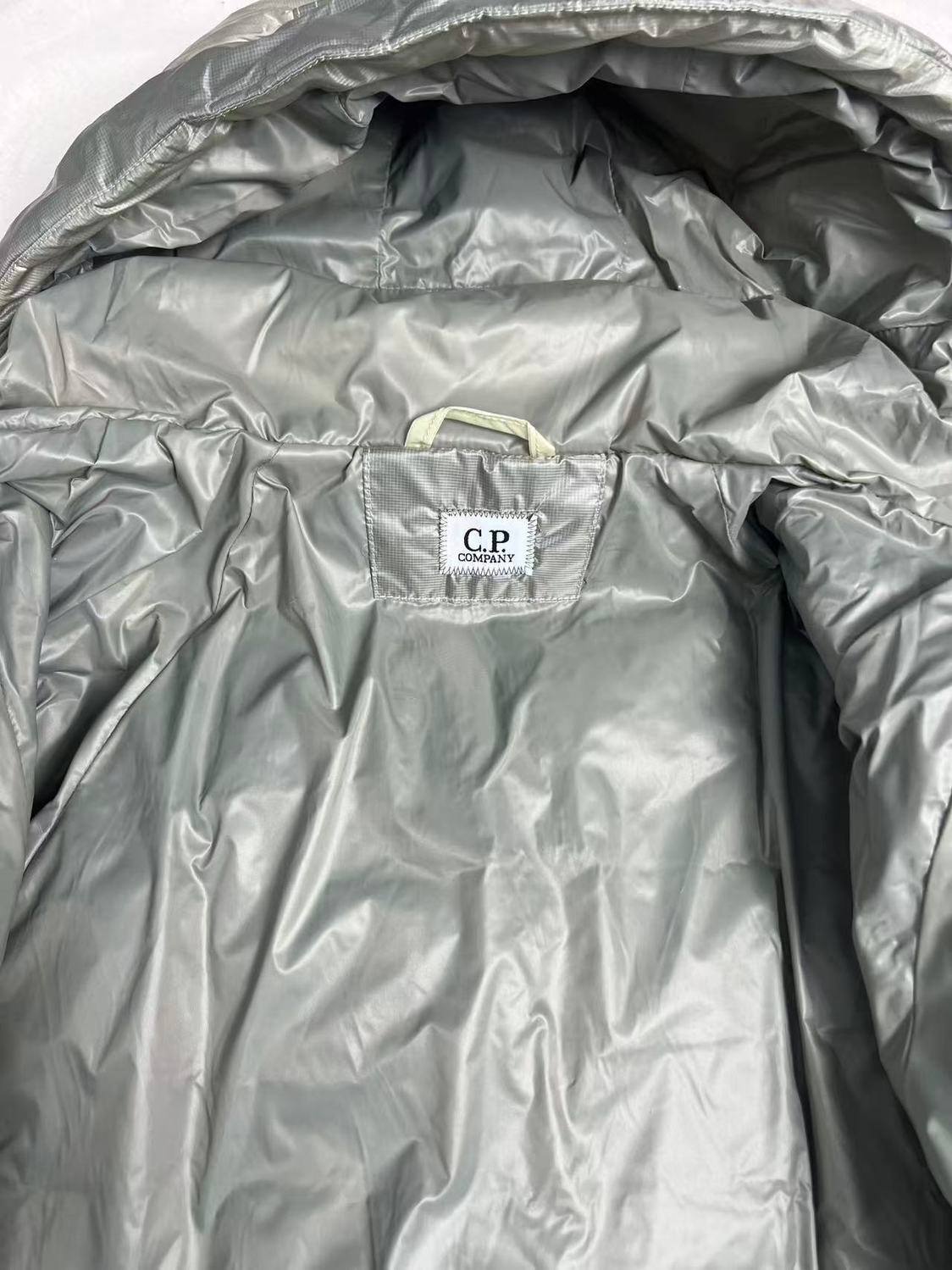 C. P. COMPANY D.D. SHELL HOODED PUFFER JACKET