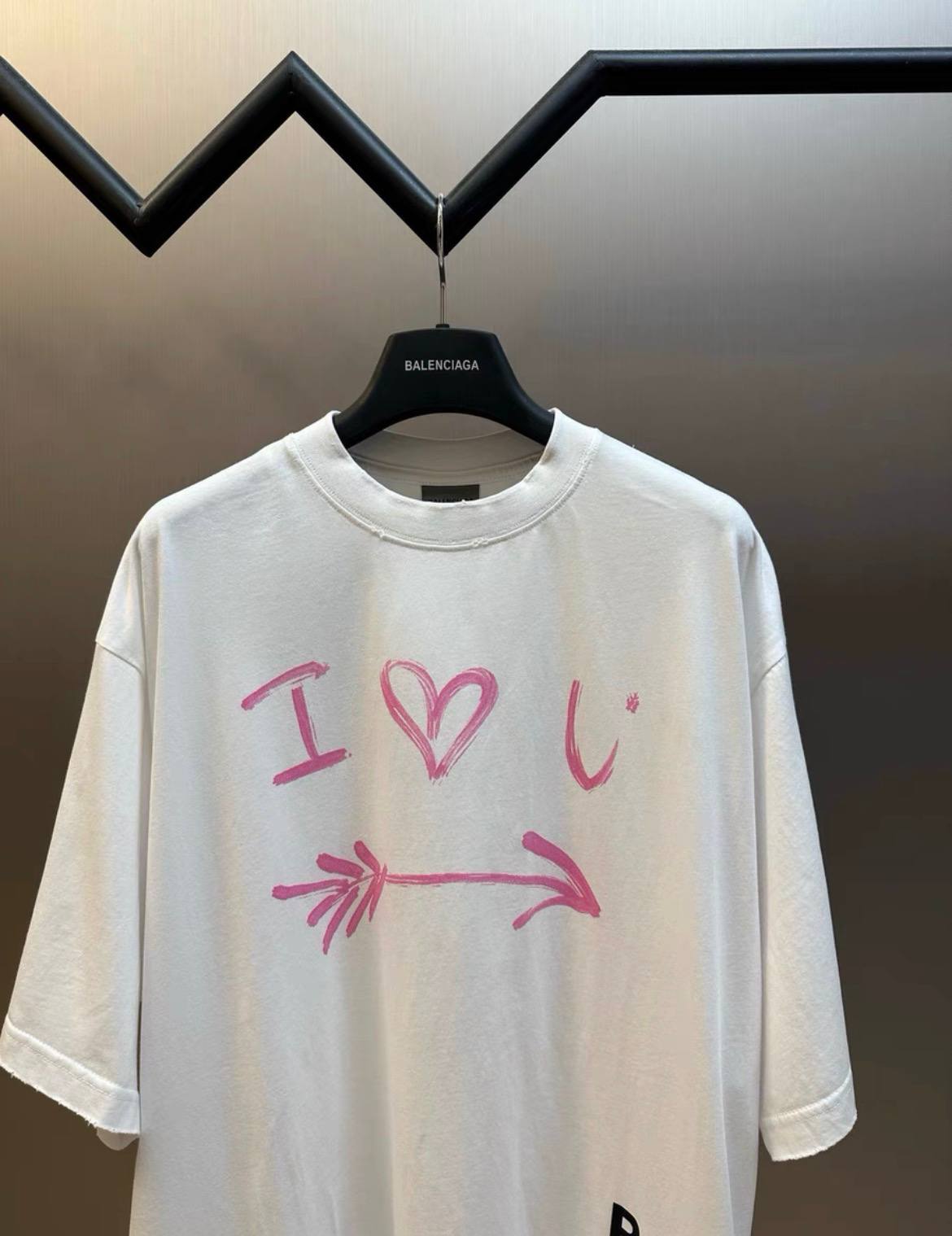 BALENCIAGA T-SHIRT