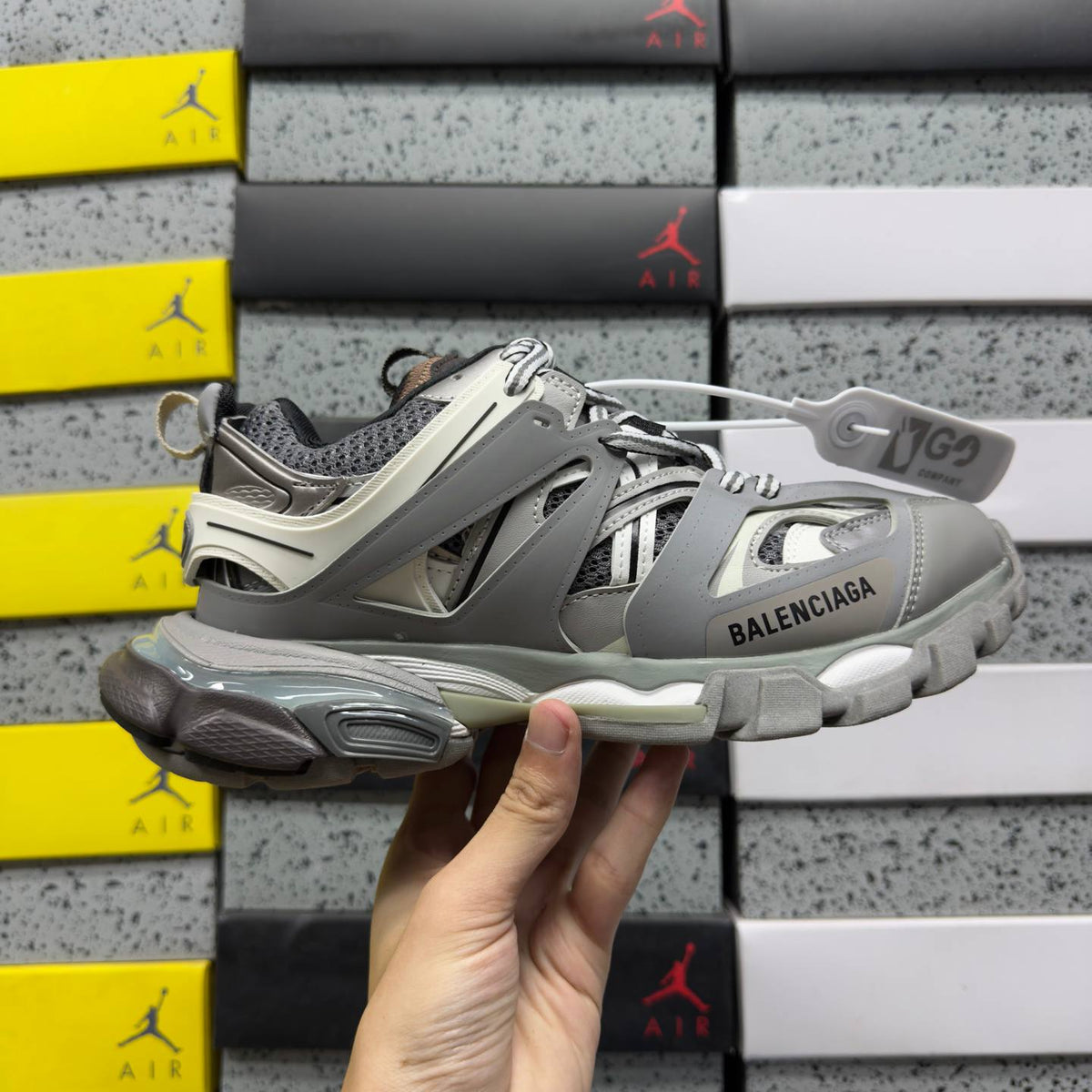 BALENCIAGA TRACK 1.0 GREY SNEAKERS