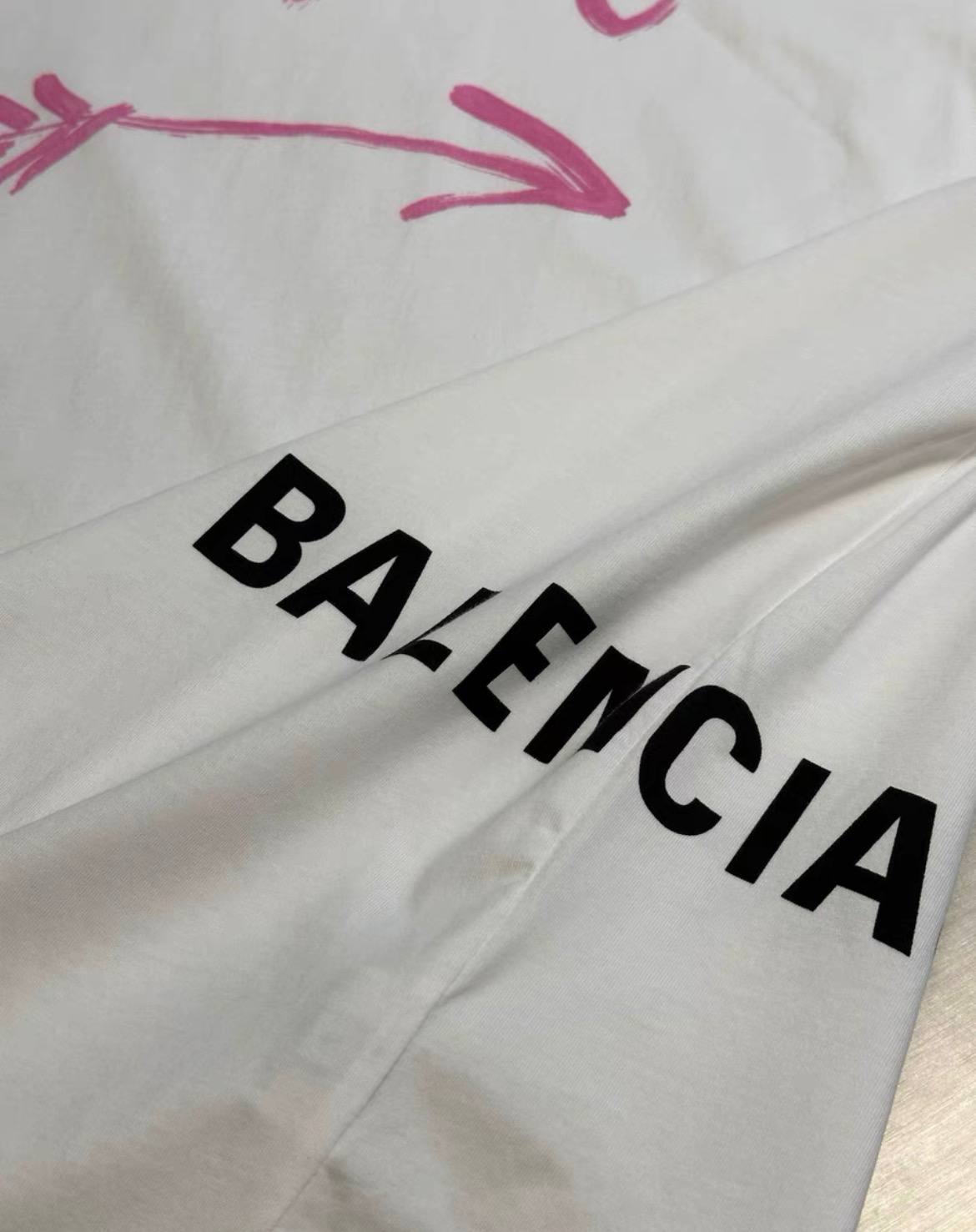 BALENCIAGA T-SHIRT
