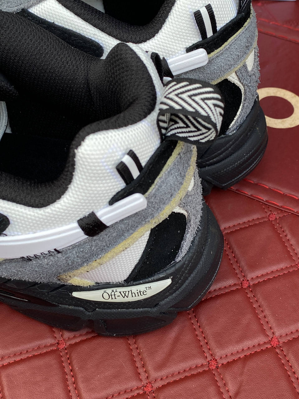 OFF WHITE BE RIGHT BACK LIGHT GREY SNEAKERS
