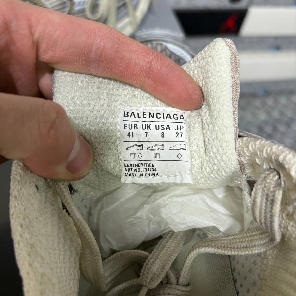 BALENCIAGA 3XL GREY SNEAKERS