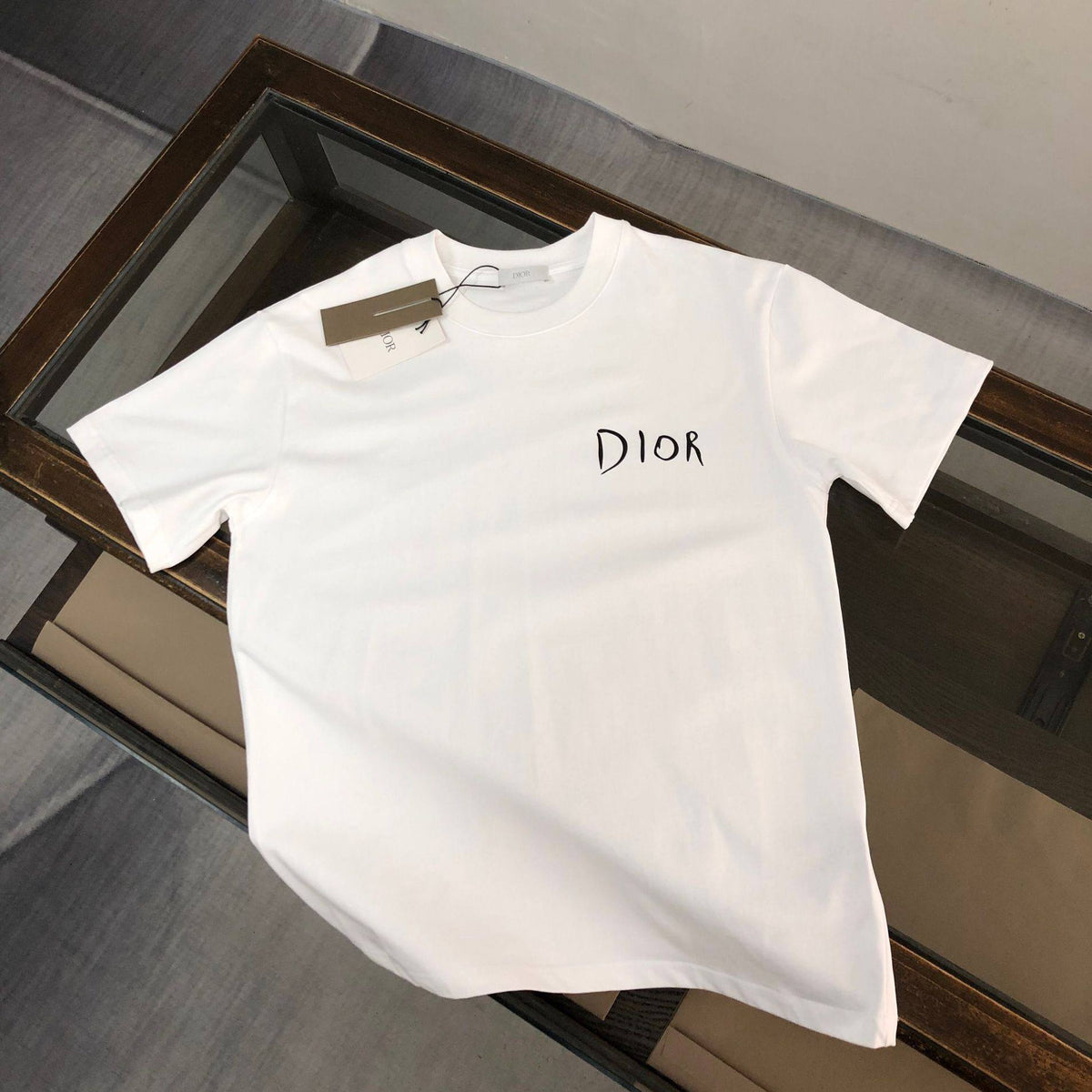 DIOR T-SHIRT