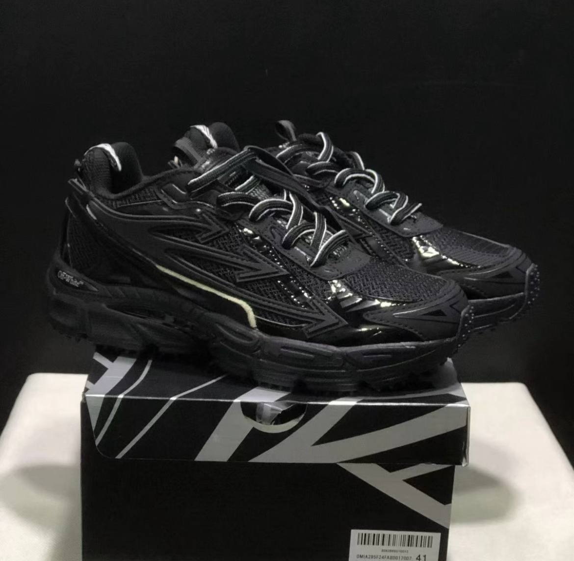 OFF WHITE BE RIGHT BACK SNEAKERS