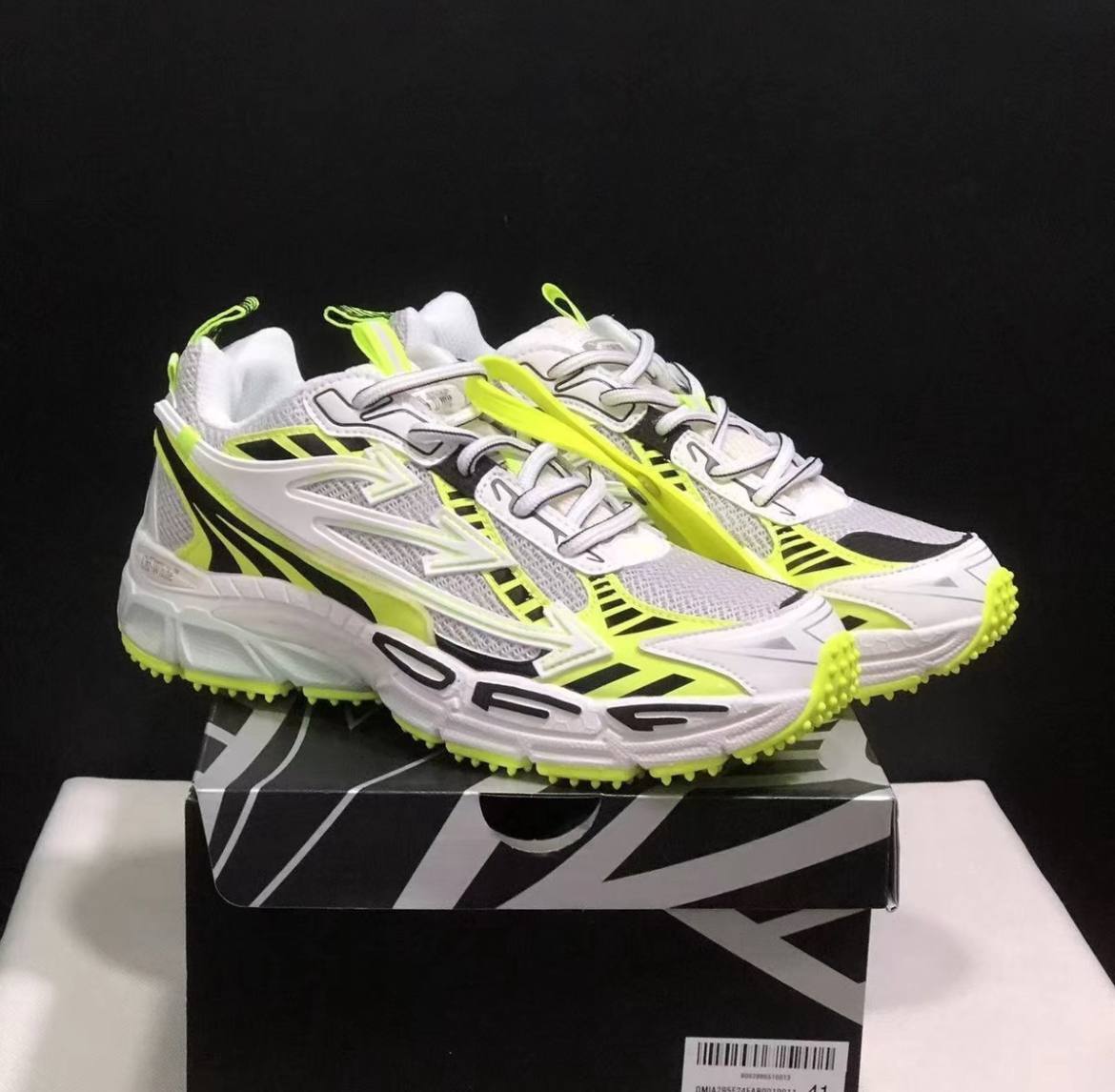 OFF WHITE BE RIGHT BACK SNEAKERS