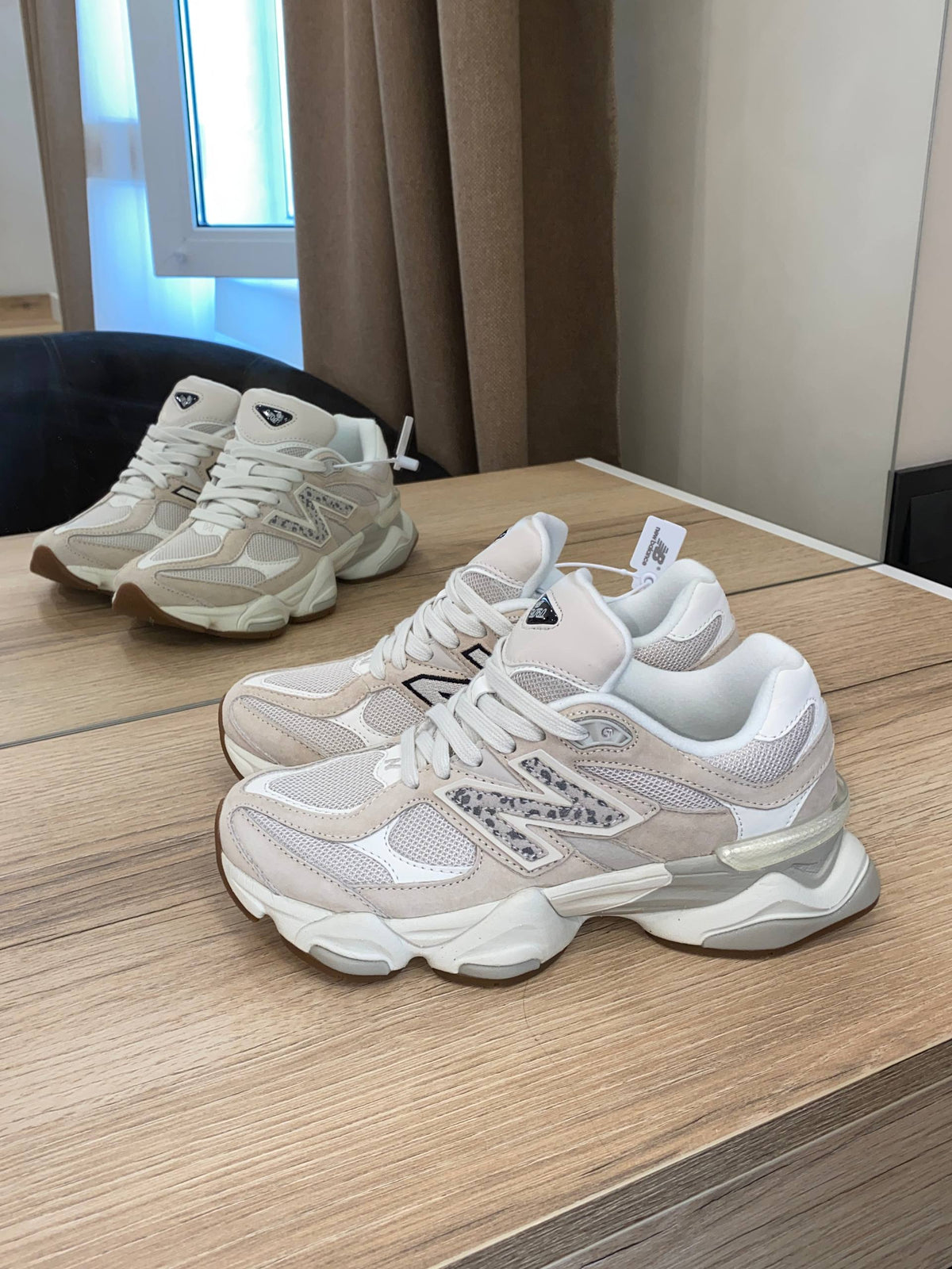 NEW BALANCE 9060 LEOPARD SNEAKERS