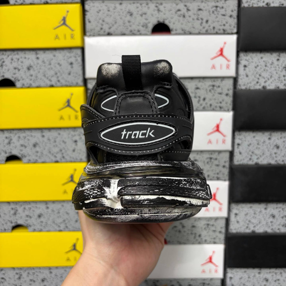 BALENCIAGA TRACK 1.0 BLACK SNEAKERS